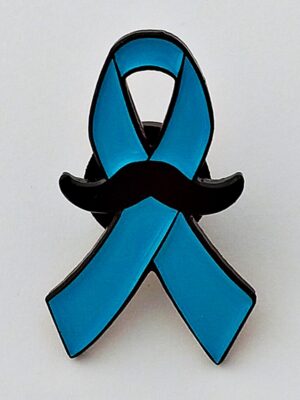 Niebieska wstążka z wąsem - Movember - metalowy pin - obrazek 3