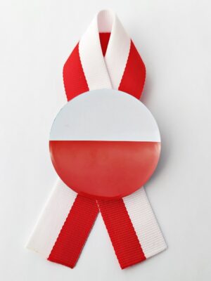 Mały Kotylion Polski z przypinką Flaga Polski - obrazek 1